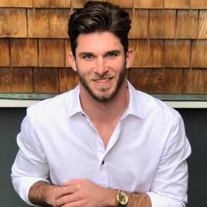 Meet your Posher, Chase